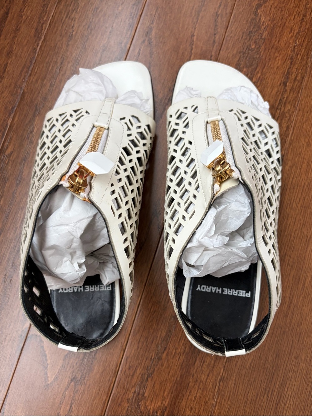 PIERRE HARDY White Leather Laser Cut Zip Front Slingback Flat Sandals 36.5 US 6
